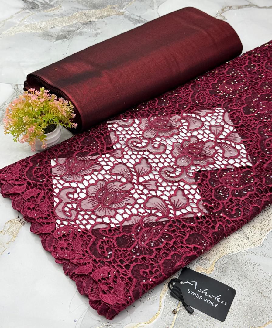 Dentele filet super  5 yards de lace + 2 yard de Chantoum